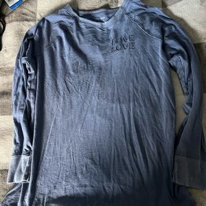 Aerie long sleeve t shirt